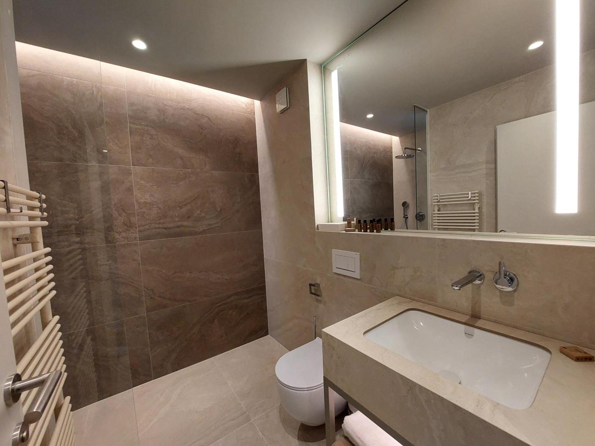 Tivoli Boutique Inn Ljubljana Bagian luar foto